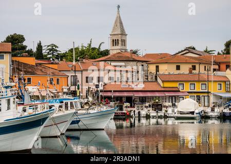 Puerto de Novigrad, Halbinsel Istrien, Croacia, Europa. Stockfoto