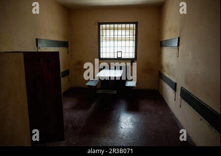 Kherson, Ukraine. 22. Mai 2023. Eine Gefängniszelle, die von Russen benutzt wurde, als sie Kherson in Kherson Oblast, Ukraine, besetzten. Kredit: SOPA Images Limited/Alamy Live News Stockfoto