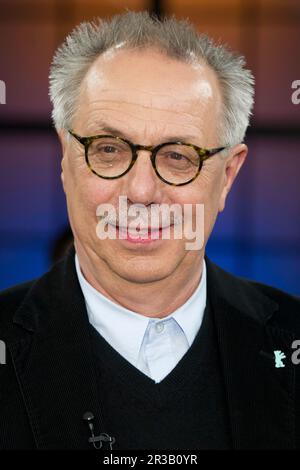 ARCHIVFOTO: Dieter KOSSLICK wird am 30. Mai 2023 75 Jahre alt, Dieter KOSSLICK, Berlinale Chef, Portrait, Porträt, zugeschnittenes Einzelbild, Einzelmotiv, als Gast der Sendung „Koelner Treff“ auf WDR-Fernseher, 17.01.2014. Â Stockfoto