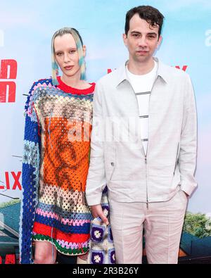 LOS ANGELES, KALIFORNIEN, USA - MAI 22: Rebecca-Jo Dunham und Jay Baruchel treffen am 22. Mai 2023 auf der AMC The Grove 14 in Los Angeles, Kalifornien, USA, zur Premiere der „FUBAR“-Saison 1 von Netflix ein. (Foto von Xavier Collin/Image Press Agency) Stockfoto