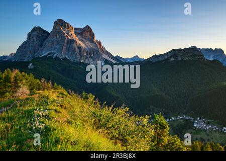Italien, Veneto, Blick auf Monte Pelmo von Monte Punta Stockfoto