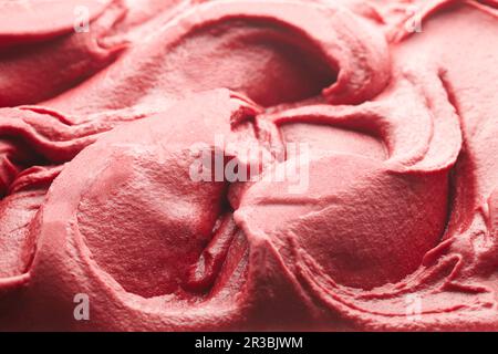 Cremiger Puderzucker aus Himbeeren (Nahaufnahme, Vollformat) Stockfoto