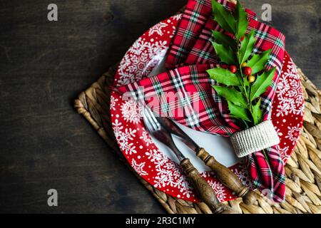 Weihnachten Dinner Ort Einstellung auf Holz vintage Tisch Stockfoto