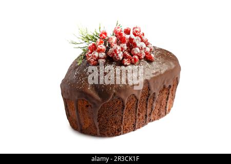 Weihnachtskuchen. Schokoladenkuchen Isolaten auf weißem Hintergrund Stockfoto