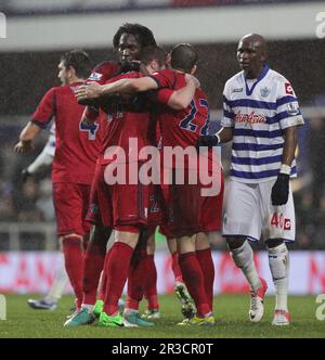 Romelu Lukaku von West Bromwich Albion feiert nach seinem Tor mit Chris Brunt von West Bromwich Albion. WBA Beat QPR 2:1Queens Park Rangers 15/12/12 Q Stockfoto