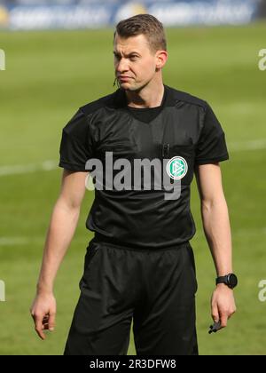 DFB Fußball-Schiedsrichter Florian Lechner DFB 3. Liga Staffel 2020-21 Stockfoto