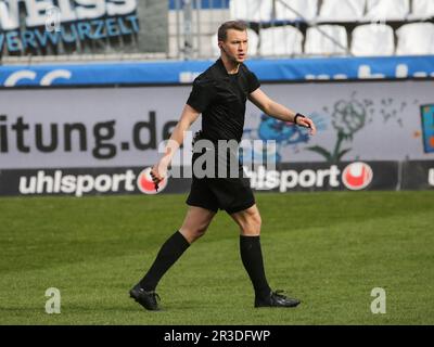 DFB Fußball-Schiedsrichter Florian Lechner DFB 3. Liga Staffel 2020-21 Stockfoto