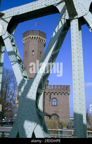 Rheinauhafen, Malakoff Tower, Holzmarkt, Kölner Altstadt Süd, NRW, Rheinland Stockfoto