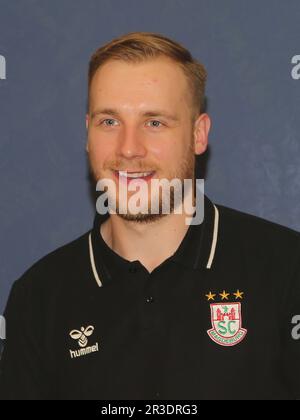 Schwedischer Handballspieler Daniel Pettersson SC Magdeburg HBL Liqui Moly Handball Bundesliga 2020-21 Stockfoto