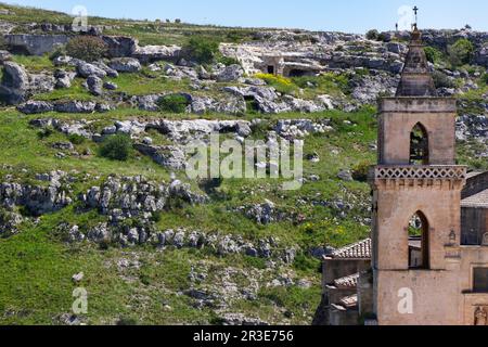 Dramatische Aussicht auf die Höhlen rund um Matera, Basilikata in Italien Stockfoto