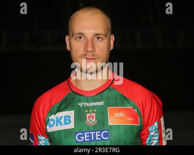 Handballer Daniel Pettersson SC Magdeburg HBL Liqui Moly Handball-Bundesliga Staffel 2021-22 Stockfoto