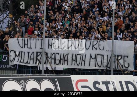 Empoli, Italien. 22. Mai 2023. Fans von Juventus während des Spiels Empoli FC gegen Juventus FC, italienisches Fußballspiel Serie A in Empoli, Italien, Mai 22 2023 Kredit: Unabhängige Fotoagentur/Alamy Live News Stockfoto