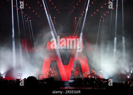 Stockholm, Schweden. 23. Mai 2023. Die britische Band Depeche Mode tritt am 23. Mai 2023 im Rahmen eines Konzerts im Rahmen der Memento Mori World Tour 2023 in der Friends Arena in Stockholm, Schweden, auf. Foto: Fredrik Persson/TT/Code 1081 Kredit: TT News Agency/Alamy Live News Stockfoto