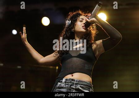 Sacramento, Usa. 20. Mai 2023. Soul and Hip Hop Star Joyce Wrice tritt im California State Capitol in Sacramento auf dem AAPI Night Market auf, um den jährlich im Mai stattfindenden asiatisch-amerikanischen Pacific Islander Heritage Month zu feiern. (Foto: Penny Collins/NurPhoto) Guthaben: NurPhoto SRL/Alamy Live News Stockfoto