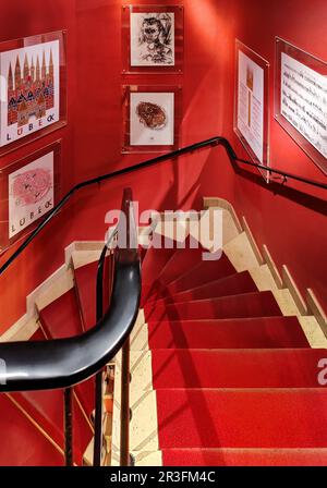 Treppe vom Café zum Niederegger Marzipan Museum, Lübeck, Deutschland, Europa Stockfoto