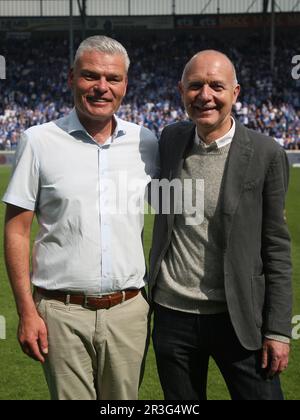 FSA Präsident Holger Stahlknecht und DFB Präsident Bernd Neuendorf DFB 3. Liga Fußball Saison 2021-2022 37. Spieltag 1. FC Magdeburg - TSV 1860 München Stockfoto