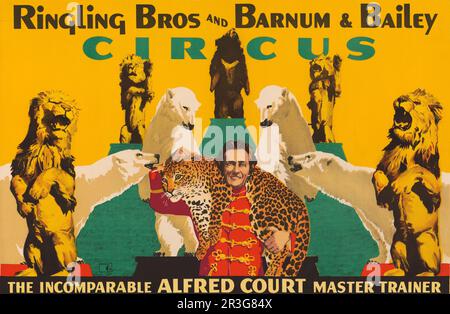 Vintage Ringling Bros. Und Barnum & Bailey Circus Poster mit Mastertrainer Alfred Court und ausgebildeten Tieren. Stockfoto