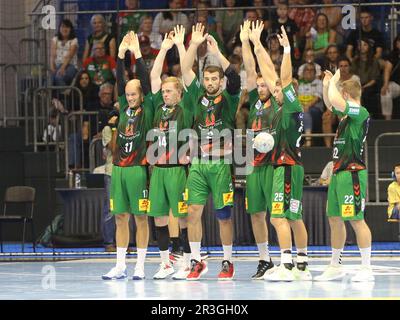 Verteidigungsblock SC Magdeburg im Hummel Cup gegen Chambery Savoie HB am 18. August 2022 Stockfoto