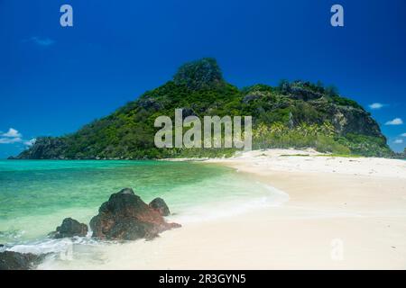 Wunderschöner weißer Sandstrand auf Monuriki oder Ausgefallene Insel, Mamanuca Inseln, Fidschi Stockfoto