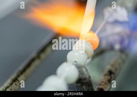 Opalina, fundido de La Fabrica de Perlas Orquidea, Montuiri, Mallorca, Balearen, Spanien. Stockfoto