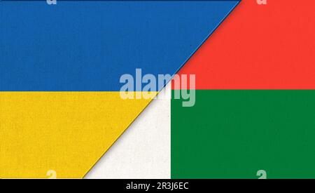 Flagge der Ukraine und Madagaskars - Abbildung 3D. Zwei Flaggen Zusammen. Nationale Symbole Stockfoto