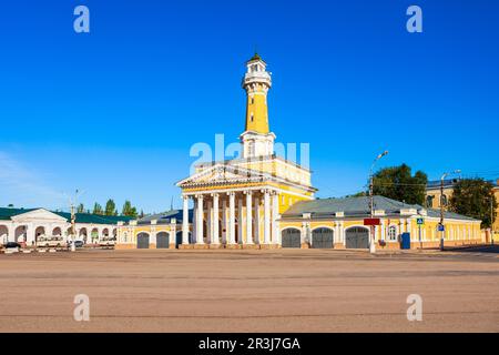 Feuerbeobachtungsturm oder Wachturm auf dem Susaninskaja Hauptplatz in Kostroma Stadt, Goldener Ring von Russland Stockfoto