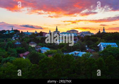 Vladimir Stadtzentrum Luftpanorama bei Sonnenuntergang, Goldener Ring von Russland Stockfoto