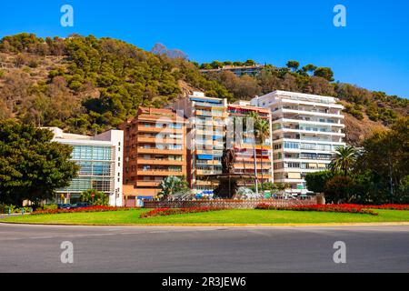 Der Brunnen der drei Grazen oder Fuente de las Tres Gracias und die Festung Malaga. Malaga ist eine Stadt in der andalusischen Gemeinde in Spanien. Stockfoto