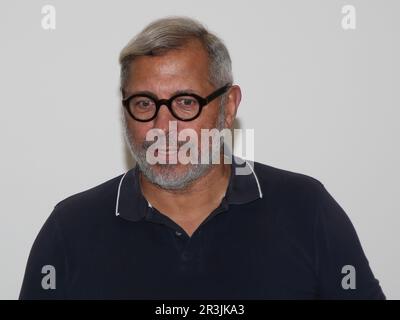 Ehemaliger deutscher Fußballspieler Jimmy Hartwig bei einer Veranstaltung am 29. Oktober 2022 in Magdeburg Stockfoto