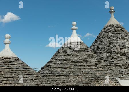 Dächer von Trullo-Häusern in Alberobello, Pulia, Italien Stockfoto
