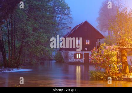 Cascadas de Slunj, Rastoke, Condado de Karlovac, Cerca del Parque Nacional de Los Lagos de PlitviceCroacia, Europa. Stockfoto