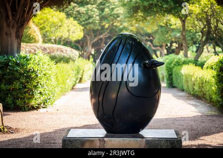 Joan Miró (Spanisch, 18931983), Conque ,1976, verlorene Wachsbronze, Marivent-Garten, Palma, Mallorca. Stockfoto