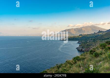 Das Riserva naturale dello Zingaro ist das älteste Naturschutzgebiet Siziliens Stockfoto