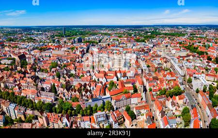 Augsburger Altstadt Luftpanorama. Augsburg ist eine Stadt in Schwaben, Bayern in Deutschland. Stockfoto