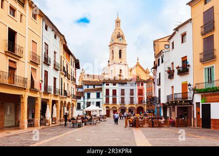 Xativa, Spanien - 17. Oktober 2021: Die Kollegialbasilika Santa Maria von Xativa, auch bekannt als La Seu, ist die wichtigste Kirche der Stadt Xativa nea Stockfoto