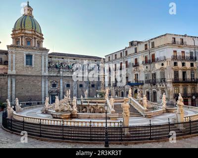 Piazza Pretoria, der Platz der Schande in der Altstadt von Palermo auf Sizilien Stockfoto