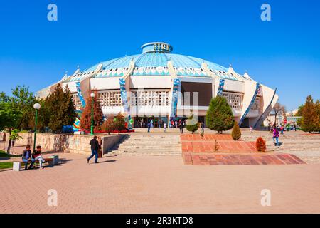 Taschkent, Usbekistan - 11. April 2021: Taschkent Circus-Gebäude im Zentrum der Stadt Taschkent in Usbekistan Stockfoto