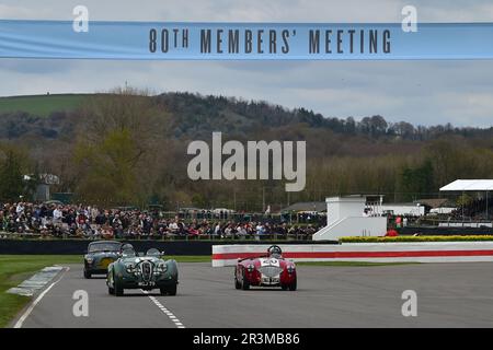 Jonathan Abecassis, Austin Healey 100/4, Hans-Martin Schneeberger, Jaguar XK120, Tony Gaze Trophy, Ein zwanzig-Minuten-Rennen mit nur einem Fahrer für Straßenfahrten Stockfoto