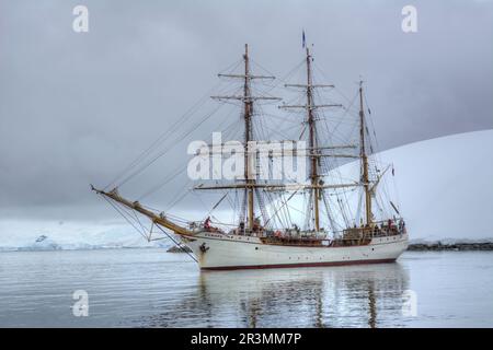 Segeln mit Bark Europa auf einer Antarktis-Kreuzfahrt Stockfoto