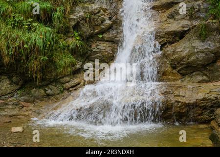 Wasserfall im Hoellschlucht Canyon, Nesselwang, Allgaeu Stockfoto