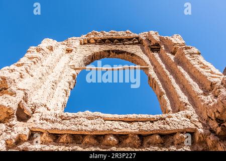 Kasbah of the Oasis - eine alte Kasbah inmitten einer üppigen Oase Stockfoto