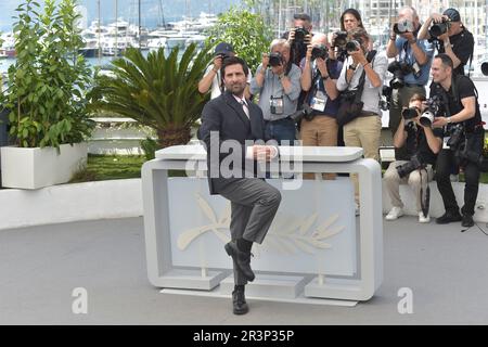 Cannes, Frankreich. 24. Mai 2023. CANNES, FRANKREICH - 24. MAI: Stephen Park Besuchen Sie am 24. Mai 2023 in Cannes, Frankreich, die Fotokonferenz „Asteroid City“ beim 76. Jährlichen Filmfestival in Cannes im Palais des Festivals. Kredit: dpa/Alamy Live News Stockfoto