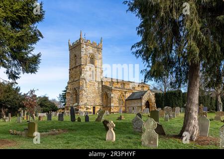 St. Botolph's Church aus dem 14. Jahrhundert, Kirche Brampton, Northamptonshire Stockfoto