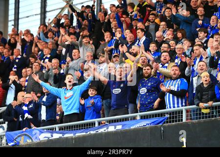 24. Mai 2023; Tannadice Park, Dundee, Schottland: Scottish Premiership Football, Dundee United gegen Kilmarnock; Kilmarnock-Fans Stockfoto