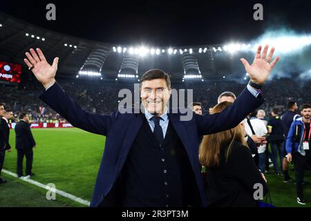 Rom, Italie. 24. Mai 2023. Javier Zanetti von Internazionale feiert am Ende des italienischen Pokals, Coppa Italia, Endspiel zwischen ACF Fiorentina und FC Internazionale am 24. Mai 2023 im Stadio Olimpico in Rom, Italien - Photo Federico Proietti/DPPI Credit: DPPI Media/Alamy Live News Stockfoto