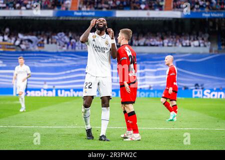 Madrid, Spanien. 24. Mai 2023. Antonio Rudiger (Real Madrid) während des Fußballspiels zwischen&#XA;Real Madrid und Rayo Vallecano&#XA;gültig für den Spieltag 36 der ersten spanischen Liga „La Liga“, die am Mittwoch, den 24. Mai 2023 im Bernabeu-Stadion in Madrid, Spanien, gefeiert wurde. Credit: Live Media Publishing Group/Alamy Live News Stockfoto