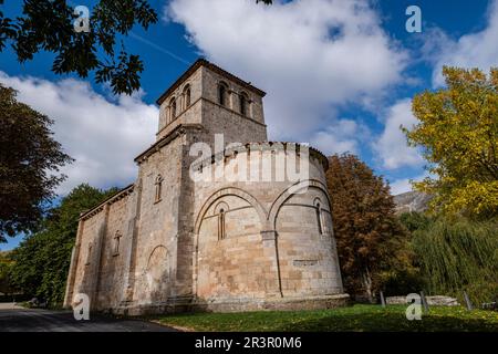 Eremitage von Nuestra Señora del Valle, romanischer ogivaler Tempel byzantinischen Einflusses, XII Jahrhundert, Burgos, Spanien. Stockfoto