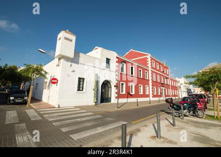 Museo Militar de Menorca, antiguo cuartel de Cala Corb, Plaza Central de Es Castell, por los británicos construido en 1771, Menorca, Balearen, Spanien. Stockfoto