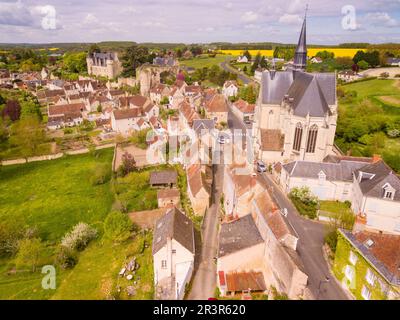 Colegiata de San Juan Bautista. Fundada por Imbert de Batarnay clasificada hacia El 1520 y como Monument historique desde 1840, Castillo del Conde Branicki, Penne, Departamento de Indre y Loira, Frankreich, Westeuropa. Stockfoto