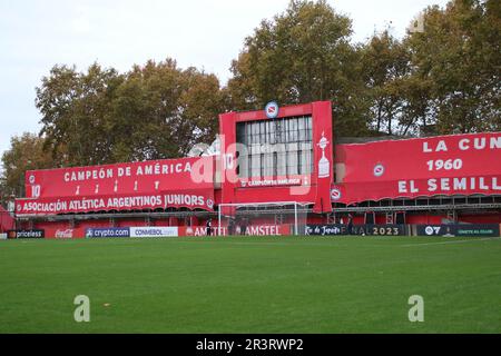 Buenos Aires, Argentinien. 24. Mai 2023. Allgemeiner Blick auf das Diego Armando Maradona Stadium, vor dem Spiel zwischen Argentinos Juniors und Corinthians für die 4. Runde der Gruppe E der Libertadores 2023, im Diego Armando Maradona Stadium, in Buenos Aires, Argentinien am 24. Mai. Foto: Wanderson Oliveira/DiaEsportivo/DiaEsportivo/Alamy Live News Kredit: DiaEsportivo/Alamy Live News Stockfoto